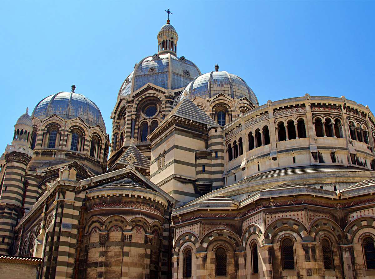 Cathédrale La Major de Marseille • Lieux Emblématiques • Colorbüs